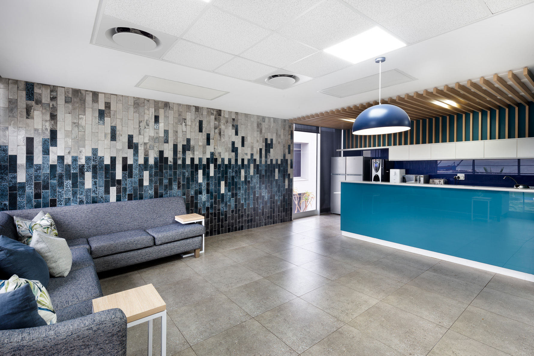 ray-truter-photography-chrisma-cuyler-interior-design-mazars-south-africa-corporate-humerail-07