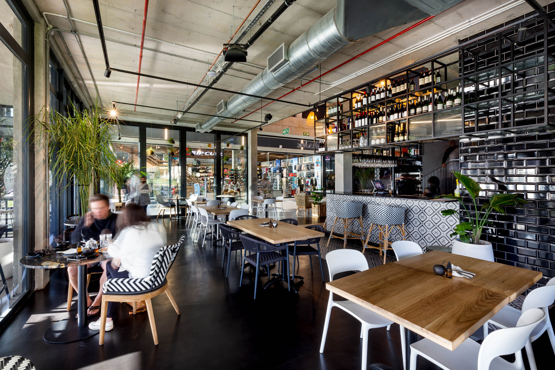 ray-truter-photography-dmv-architecture-restaurant-corporate-hello-its-me-south-africa-port-elizabeth-06