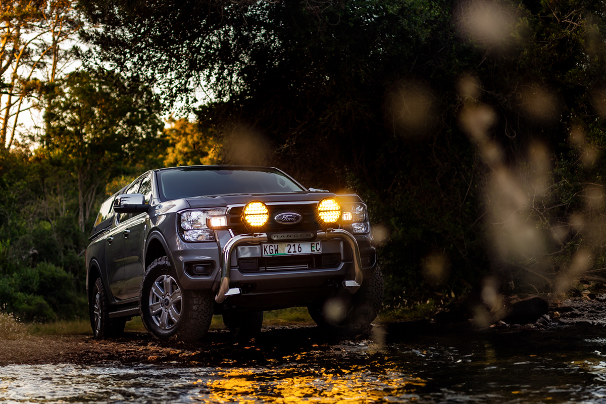 ray-truter-photography-marketing-production-hella-forvia-automotive-south-africa-coega-02