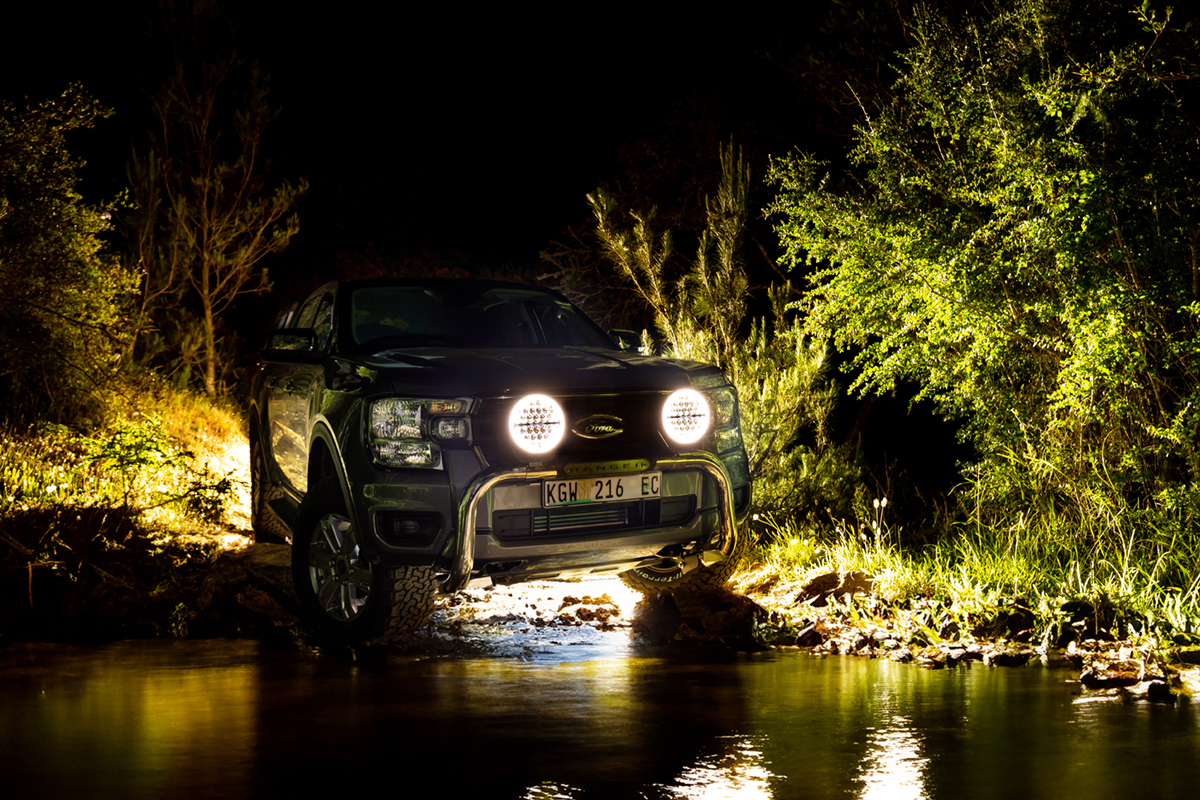ray-truter-photography-marketing-production-hella-forvia-automotive-south-africa-coega-04